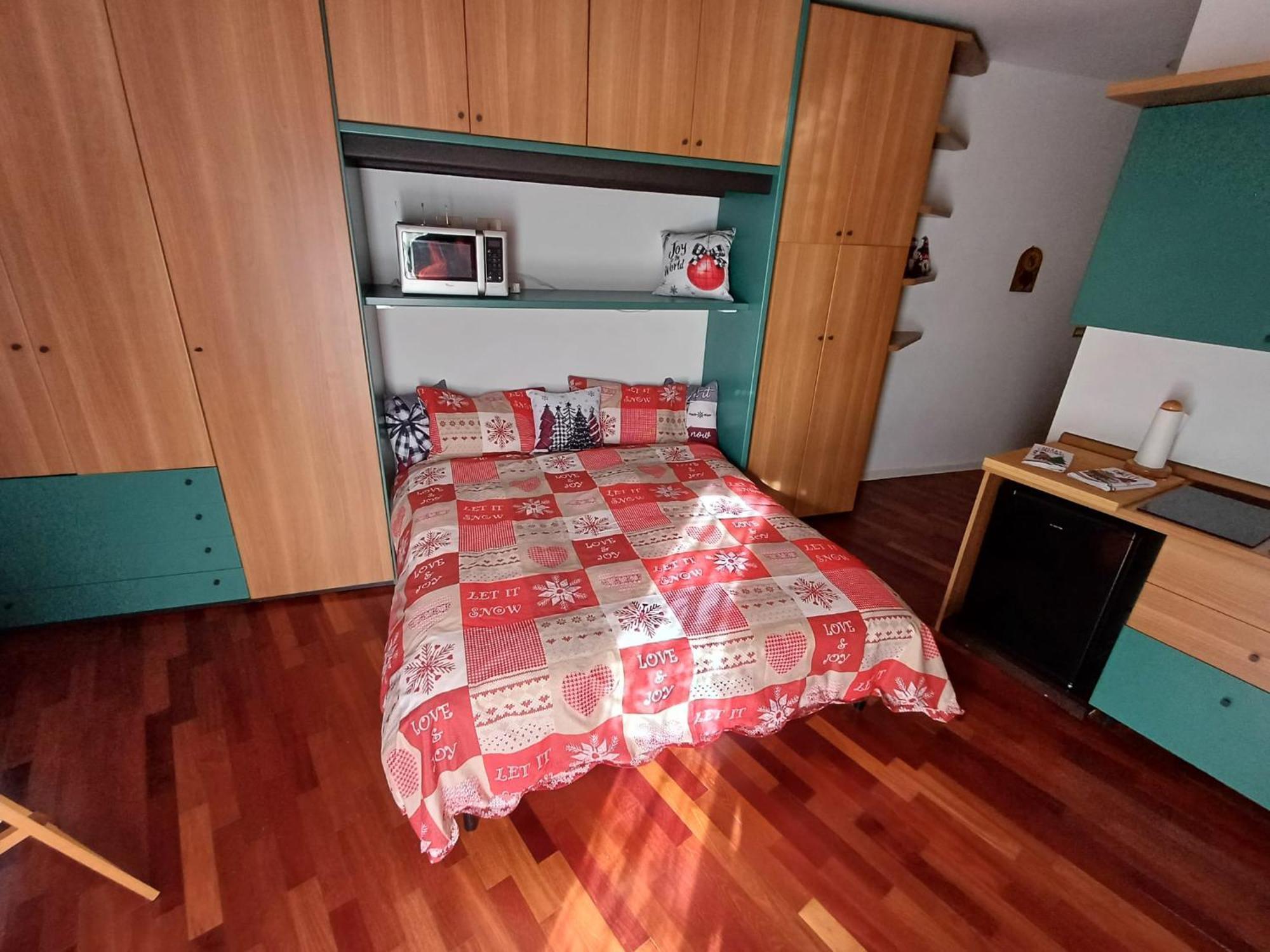 Bel Fiore Monolocale Cesuna Buitenkant foto